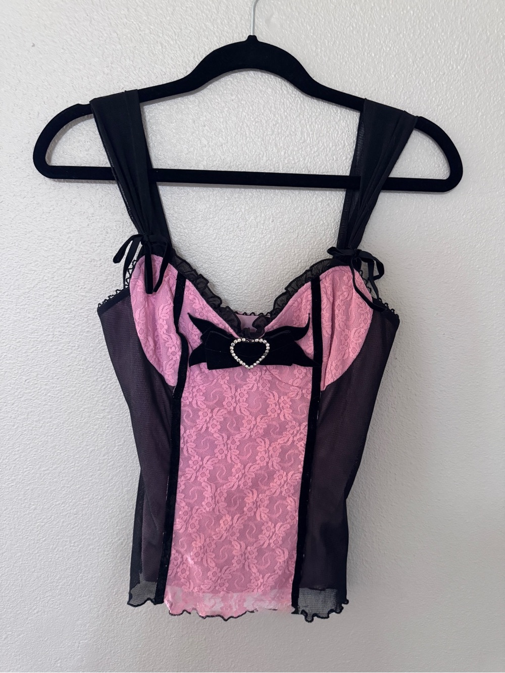 Vintage Betsey Johnson Pink & Black Lace Camisole with Heart Jewel
